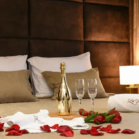 Luxury Lavie 4* זאדאר