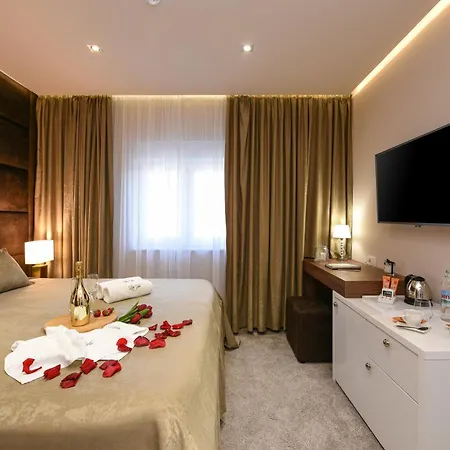בית הארחה Luxury Lavie זאדאר