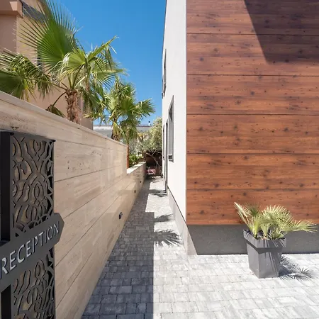 Luxury Lavie בית הארחה זאדאר