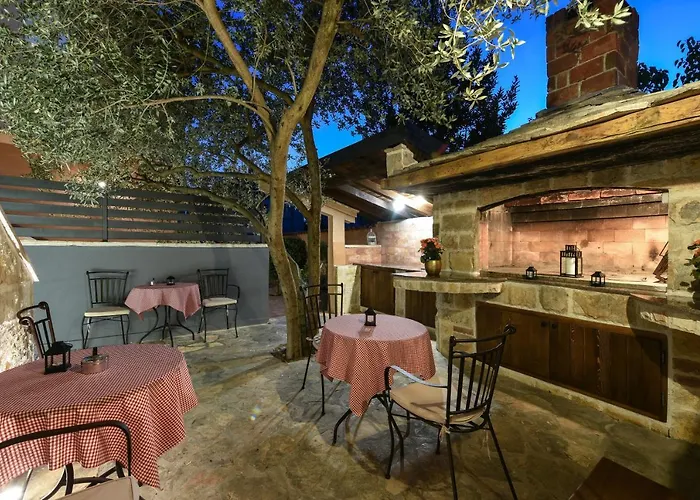 Luxury Lavie Πανσιόν Ζαντάρ